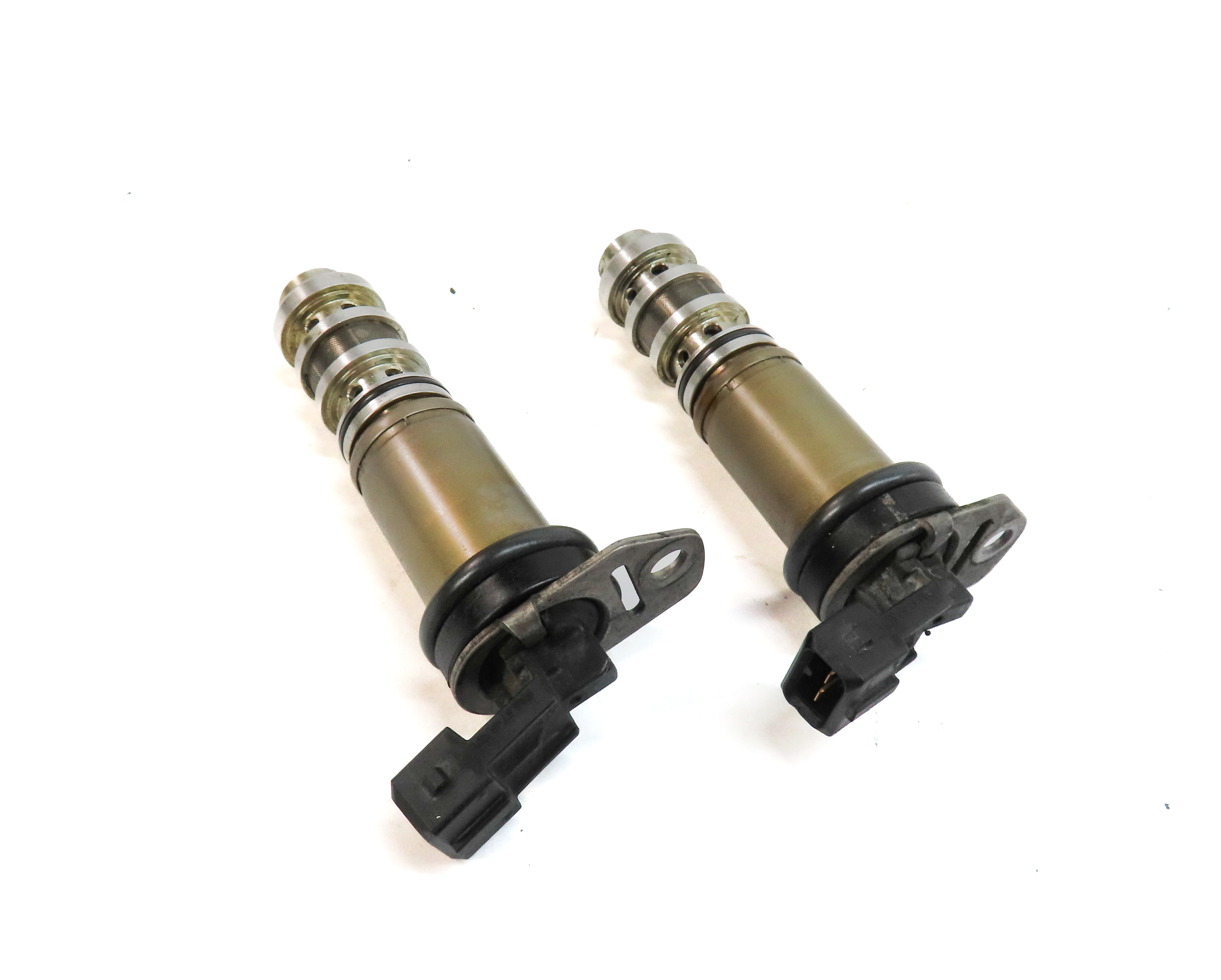 2012 BMW 550I (F10) 4.4L (N63) ENGINE VANOS TIMING SOENOID SET/2 — exact item pictured